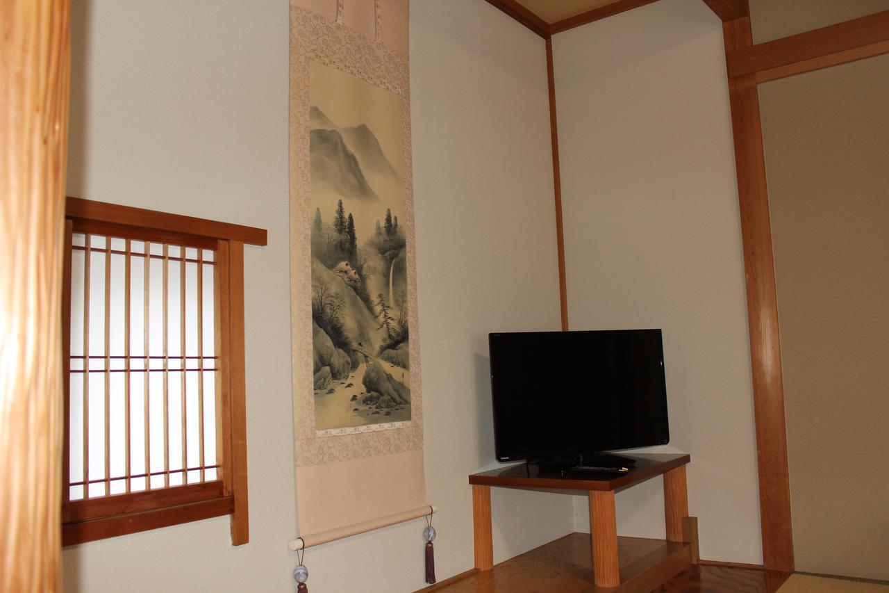 Raku Hotel Hakone Buitenkant foto
